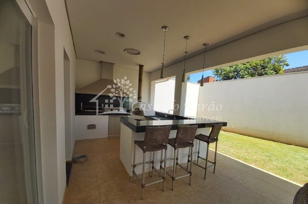 Casa à venda com 4 quartos, 300m² - Foto 34