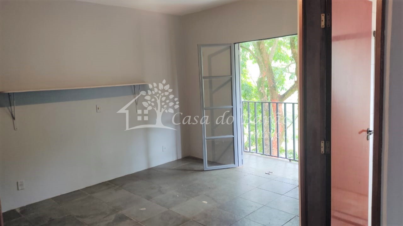 Casa para alugar com 3 quartos, 250m² - Foto 5