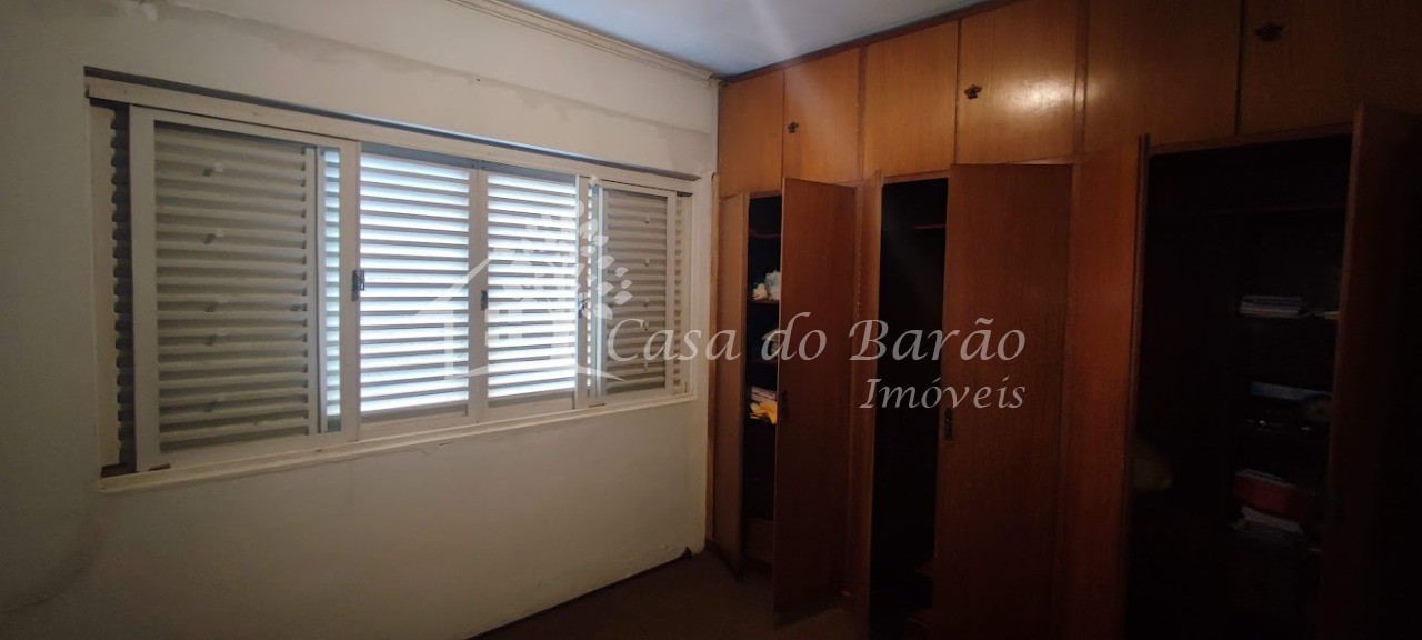 Casa à venda com 4 quartos, 257m² - Foto 12