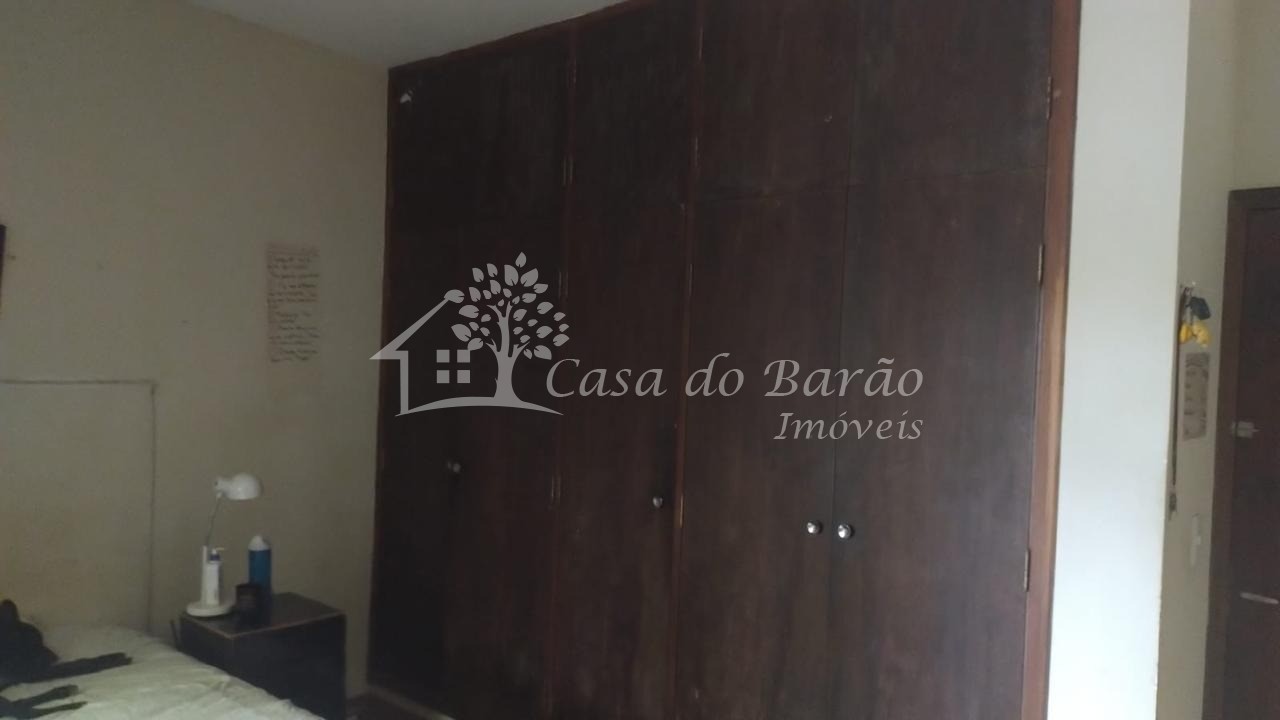 Casa à venda com 3 quartos, 280m² - Foto 14