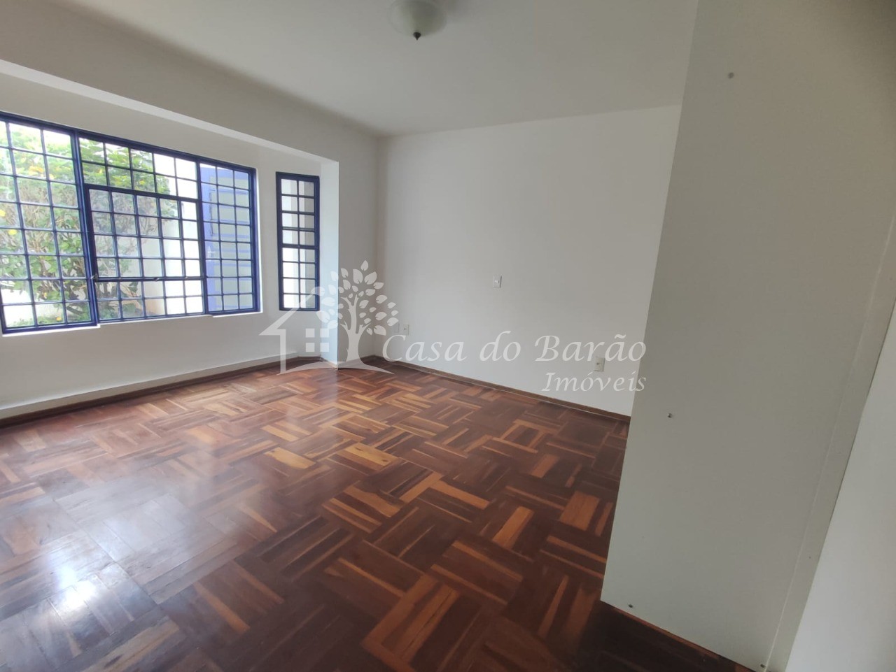 Casa de Condomínio à venda com 3 quartos, 400m² - Foto 7