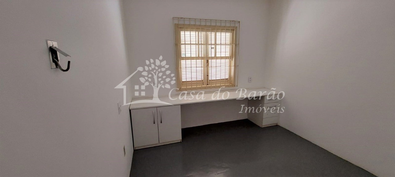 Casa à venda com 2 quartos, 170m² - Foto 16