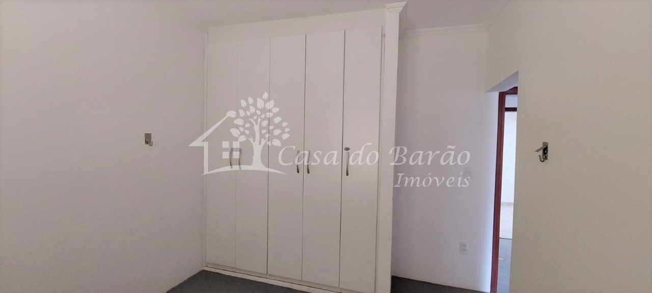 Casa à venda com 2 quartos, 170m² - Foto 14