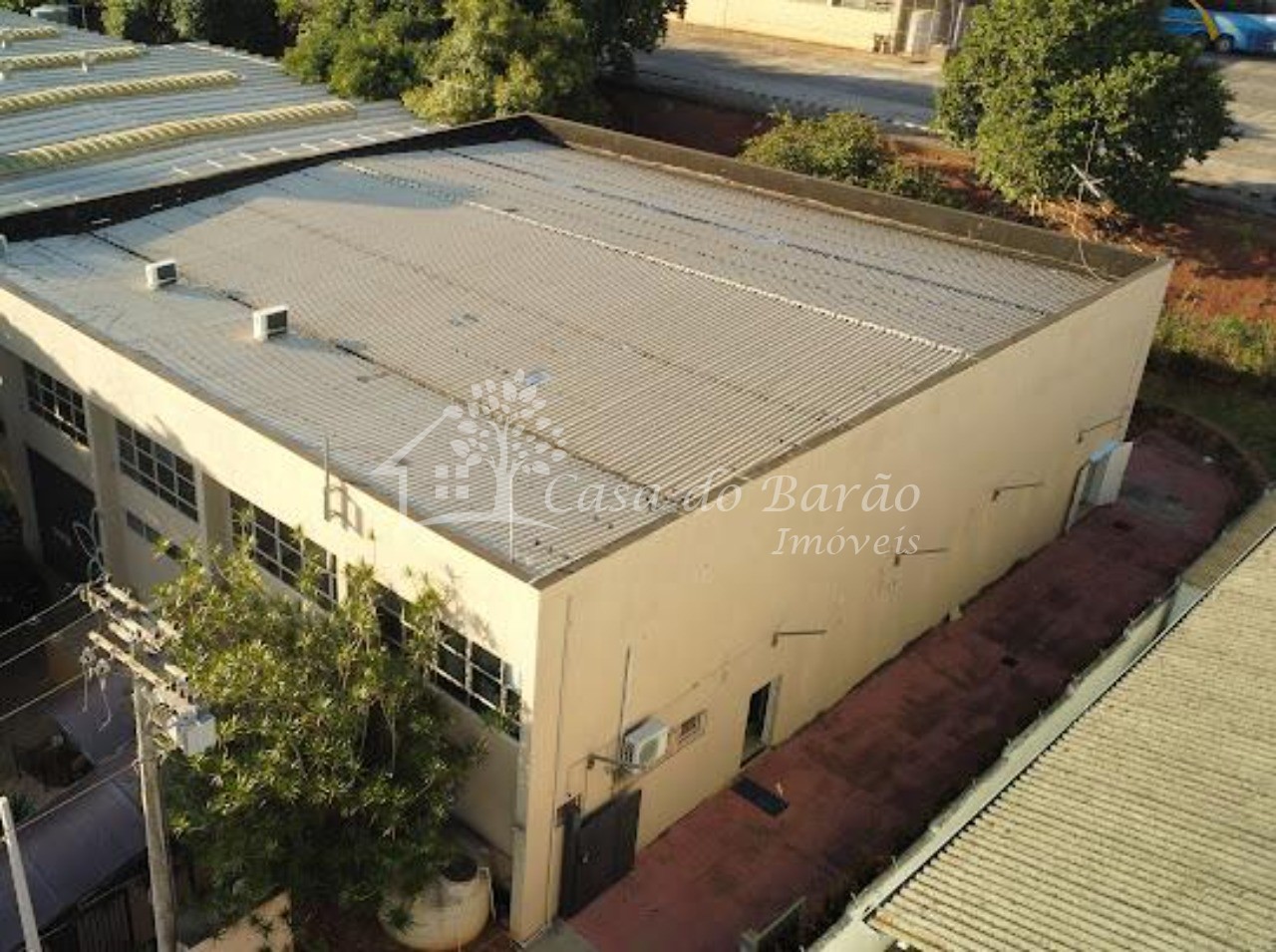 Prédio Inteiro à venda e aluguel, 750m² - Foto 2