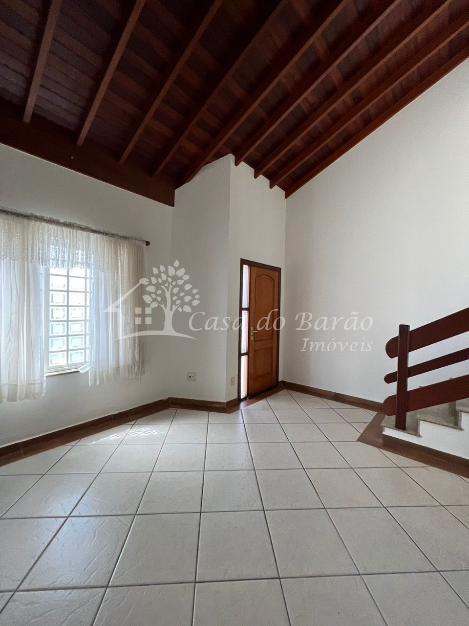 Casa à venda com 3 quartos, 169m² - Foto 9