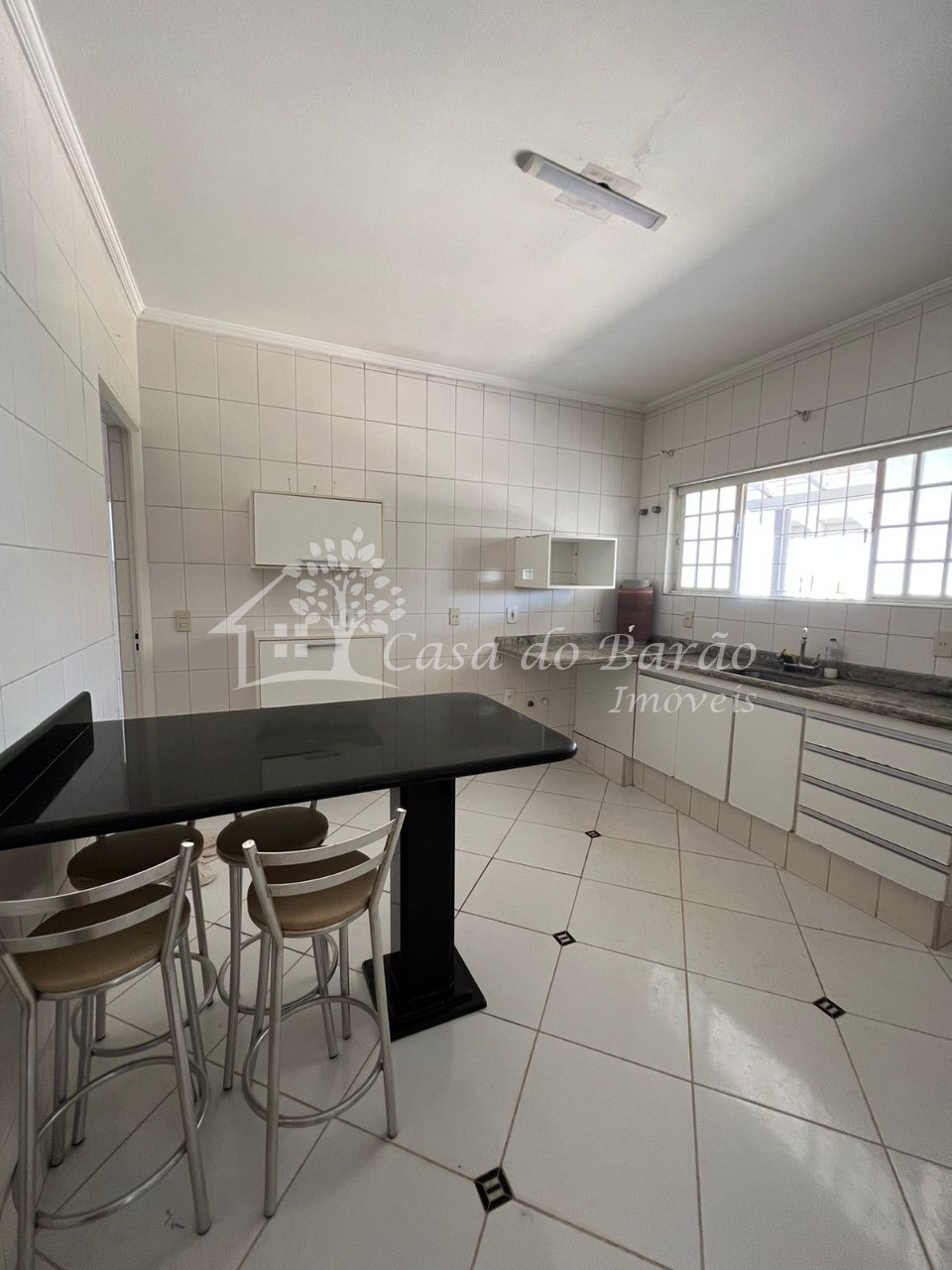 Casa à venda com 3 quartos, 169m² - Foto 10