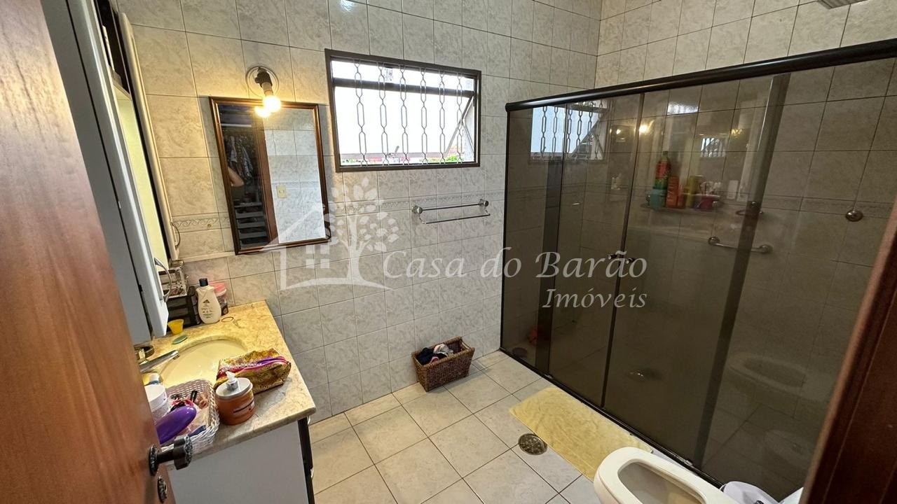 Casa à venda com 3 quartos, 211m² - Foto 21