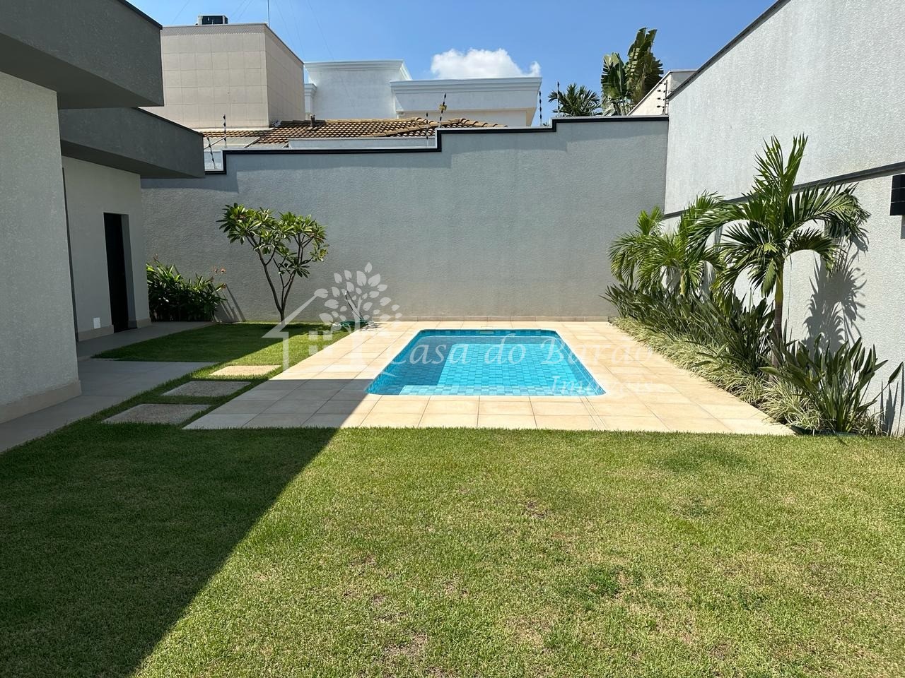 Casa de Condomínio à venda com 3 quartos, 225m² - Foto 15