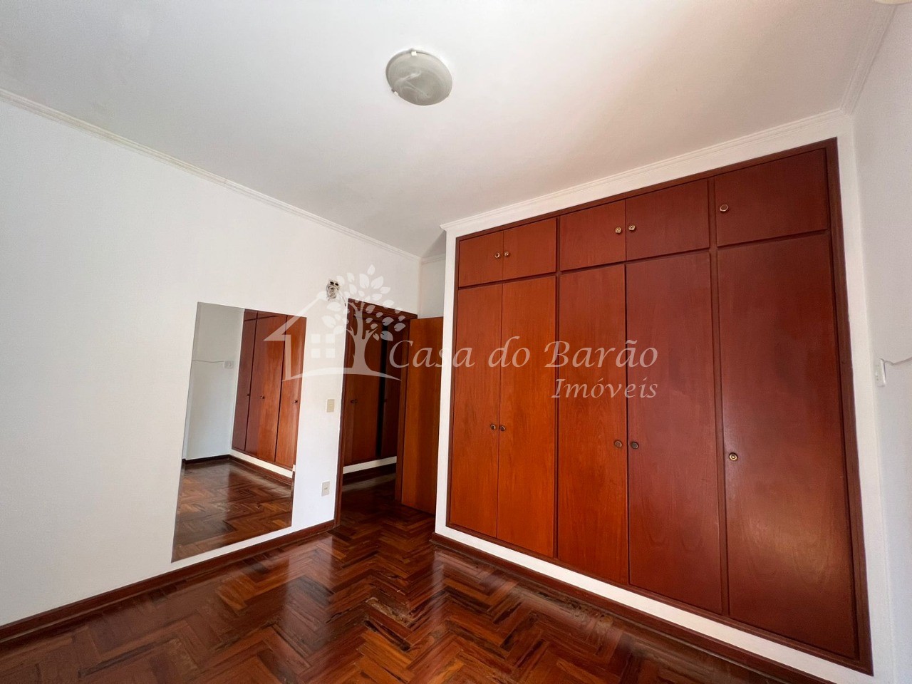 Casa à venda com 3 quartos, 169m² - Foto 13