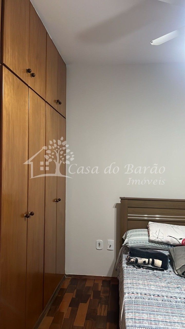 Casa à venda com 4 quartos, 268m² - Foto 21