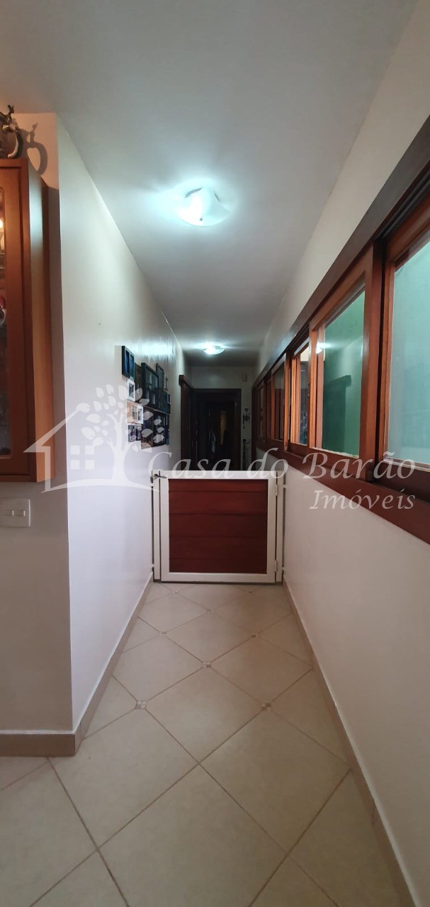 Casa à venda com 3 quartos, 247m² - Foto 21