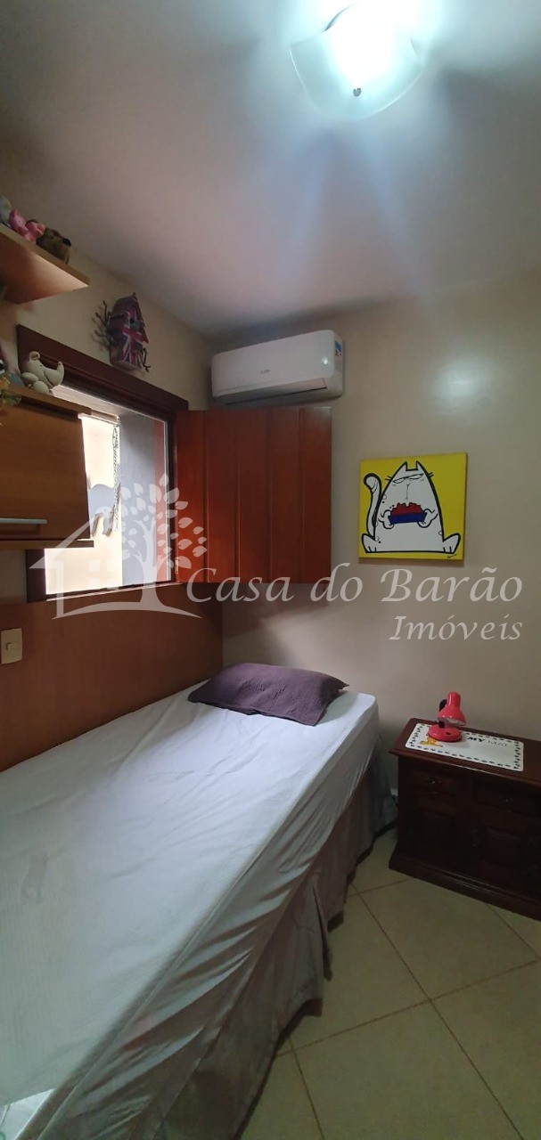 Casa à venda com 3 quartos, 247m² - Foto 19