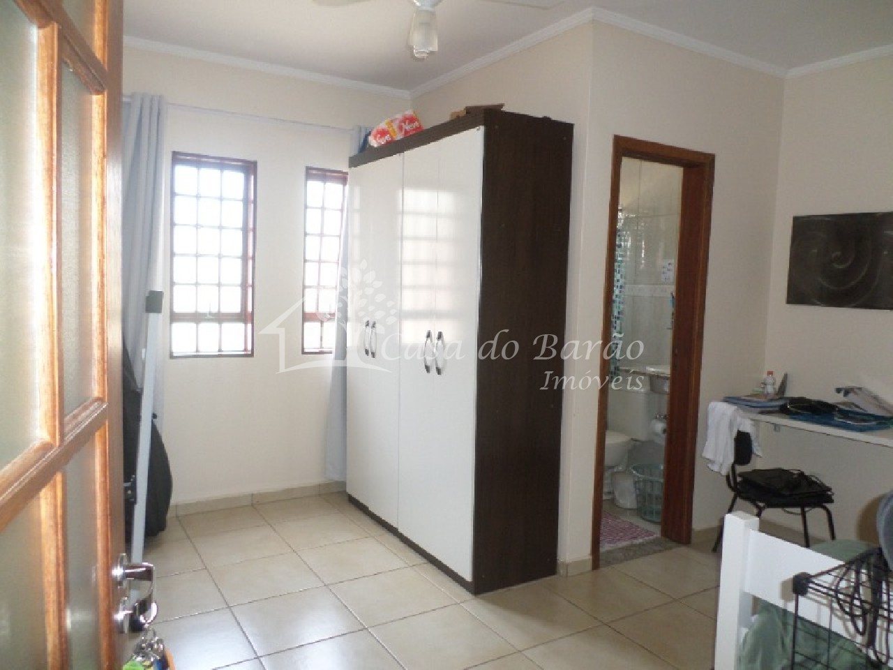 Casa à venda com 7 quartos, 270m² - Foto 12