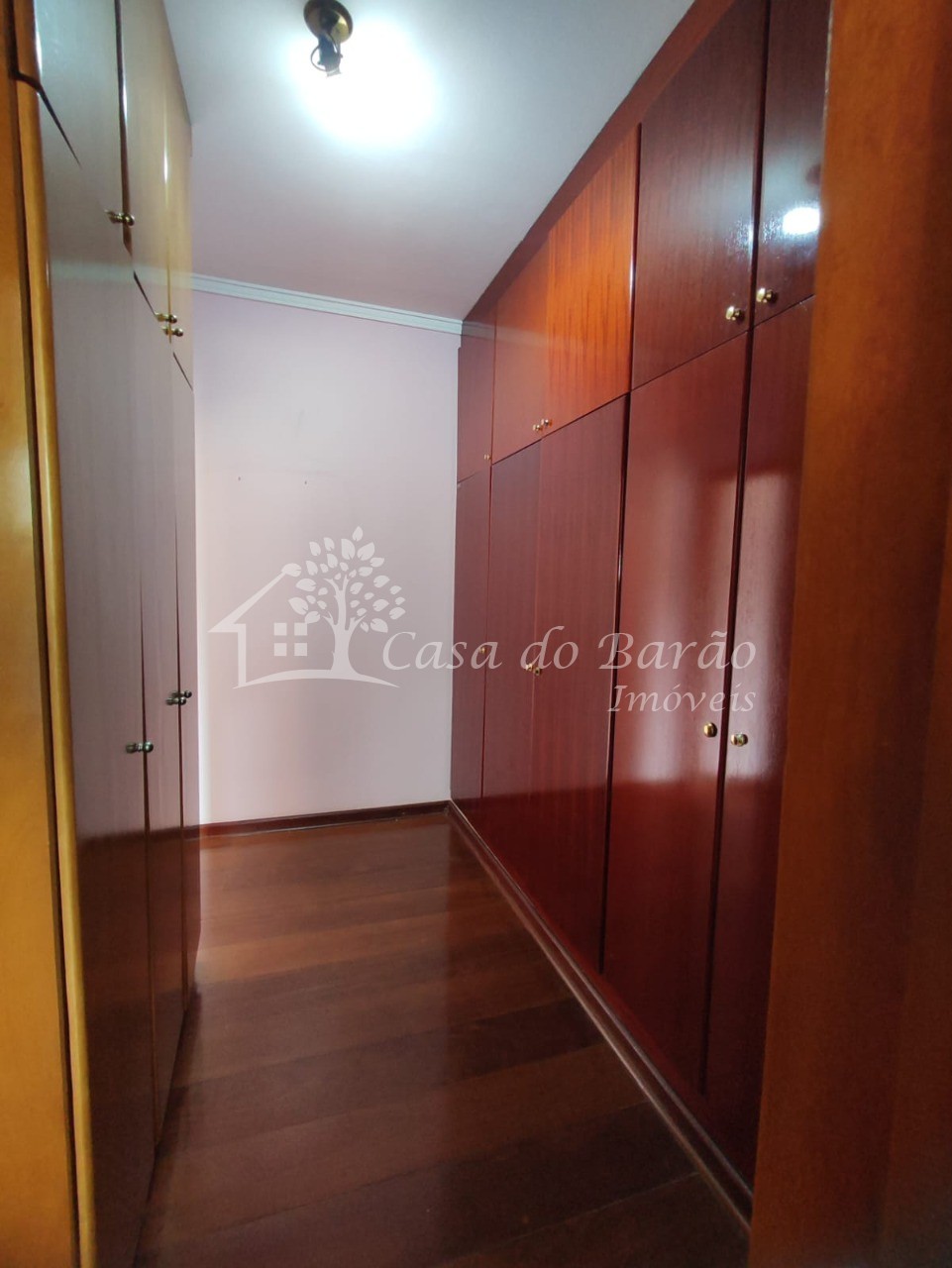 Casa à venda com 4 quartos, 328m² - Foto 20