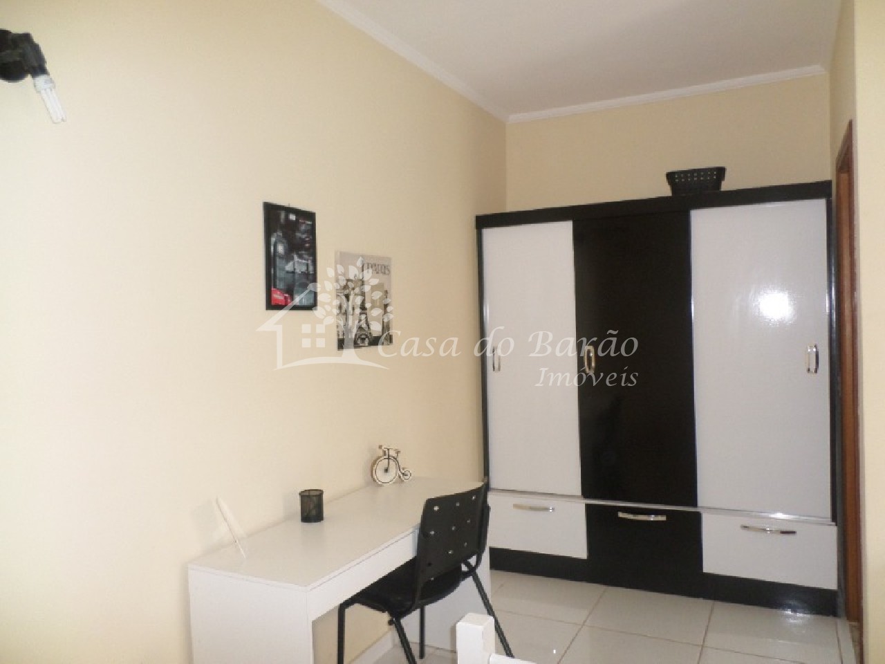 Casa à venda com 7 quartos, 270m² - Foto 11