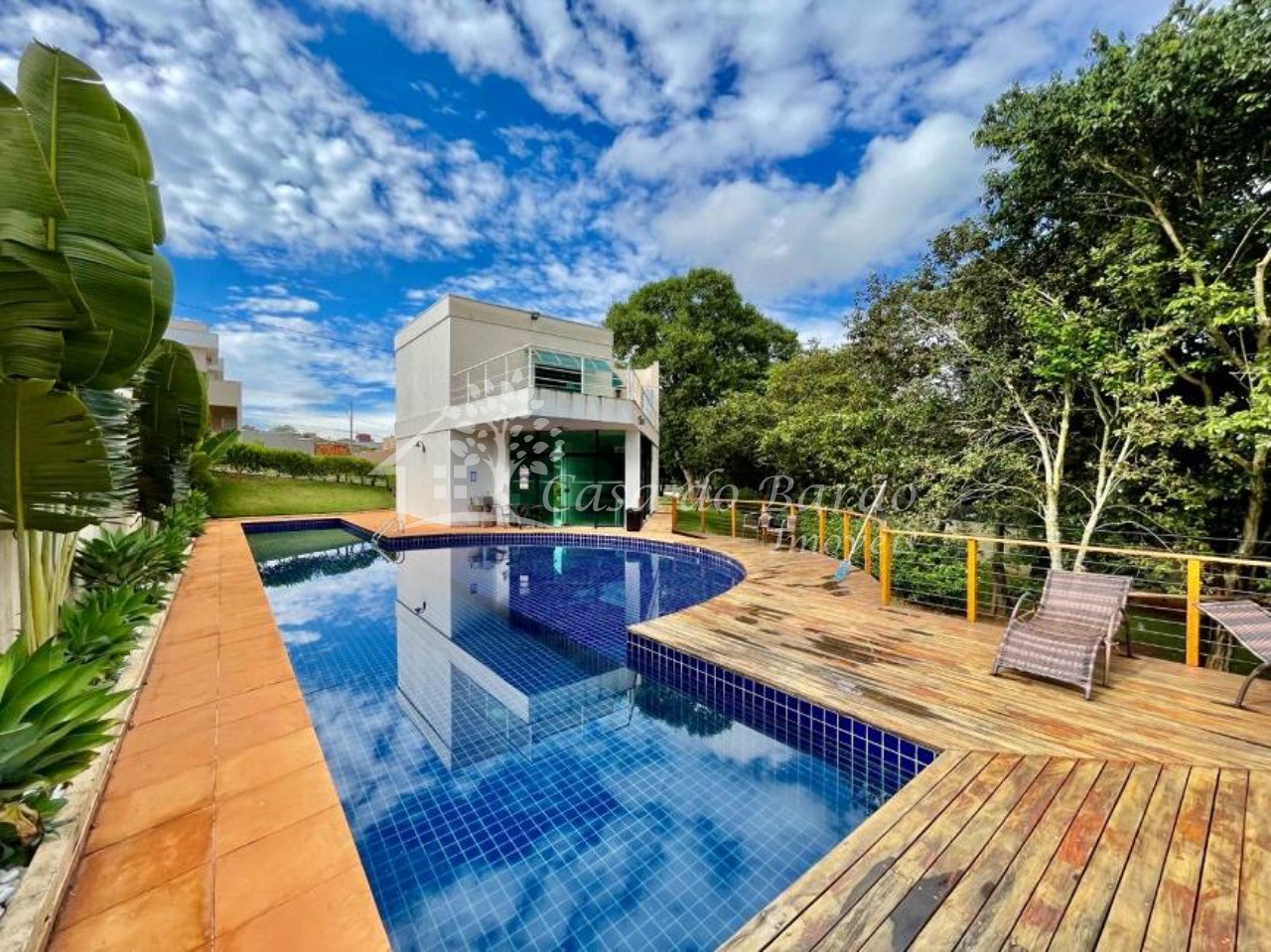 Casa de Condomínio à venda com 3 quartos, 240m² - Foto 12