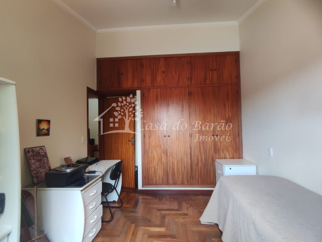 Casa à venda com 3 quartos, 200m² - Foto 20