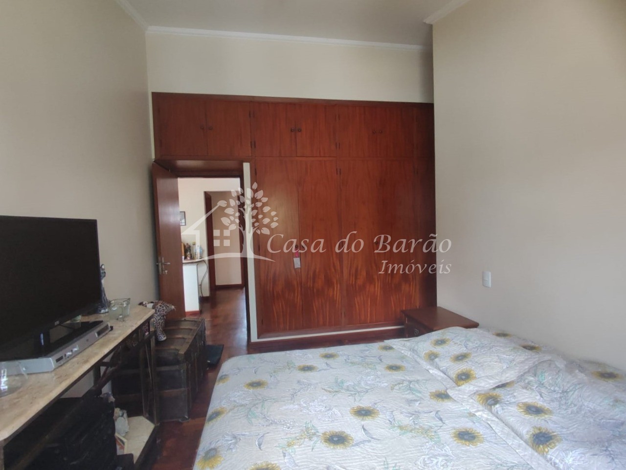 Casa à venda com 3 quartos, 200m² - Foto 13