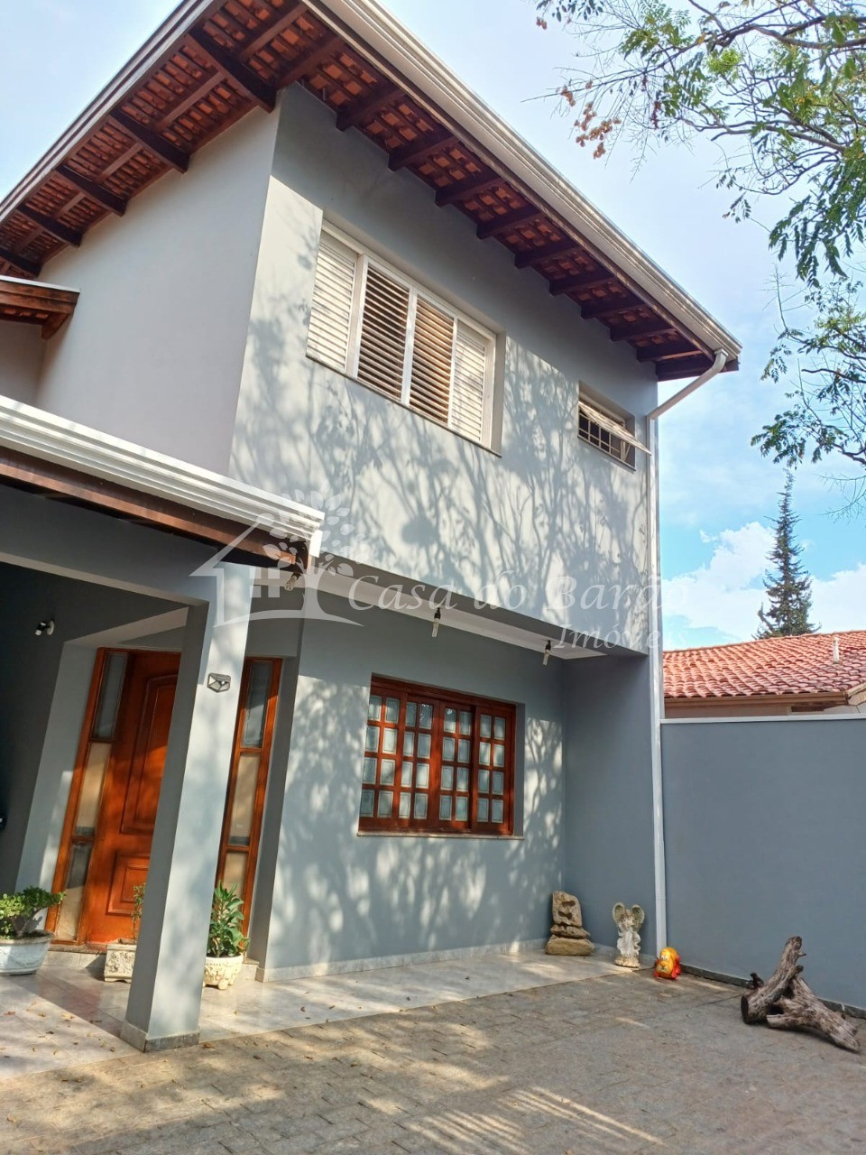 Casa à venda com 3 quartos, 200m² - Foto 3