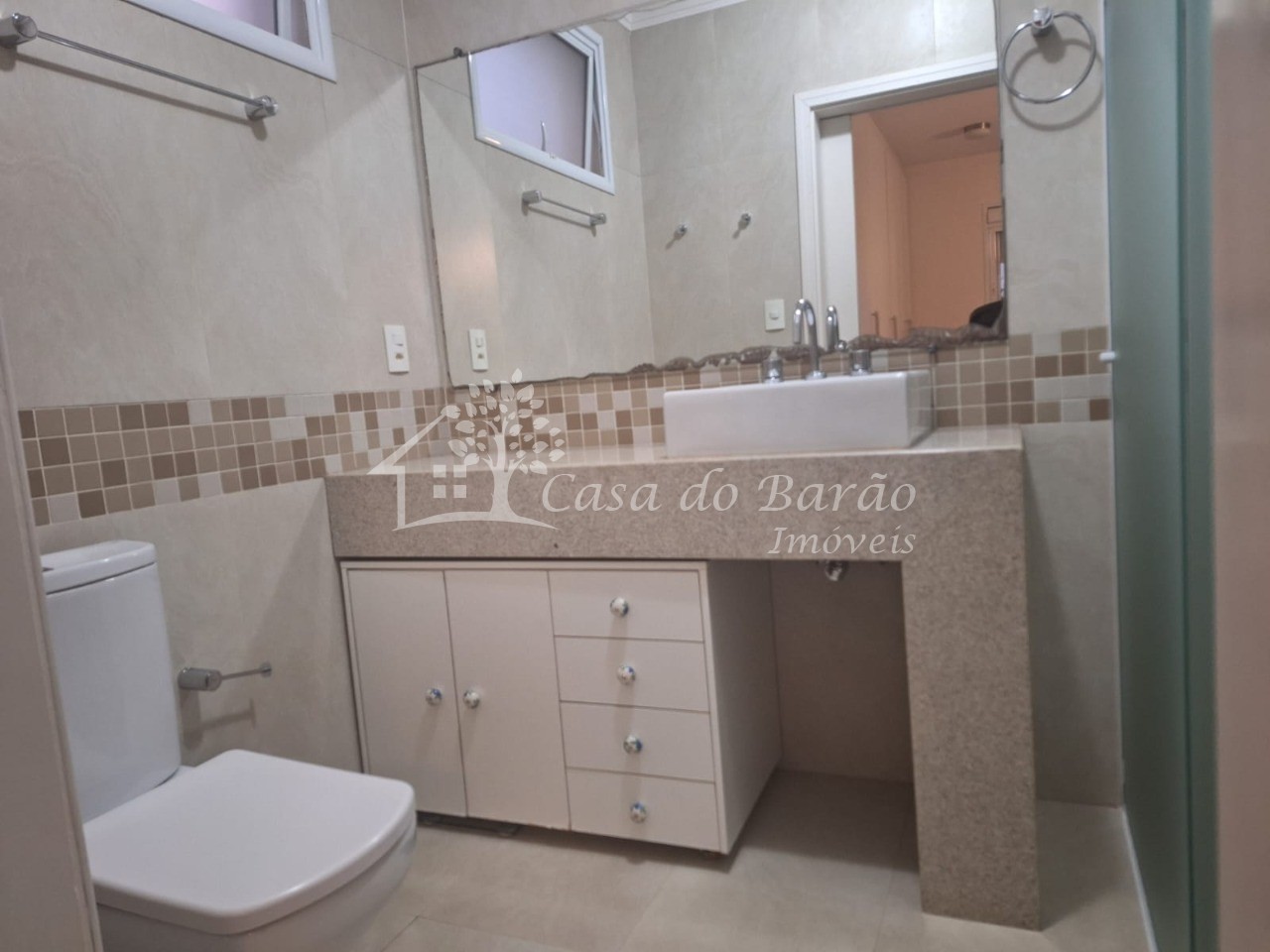 Casa à venda com 3 quartos, 250m² - Foto 16