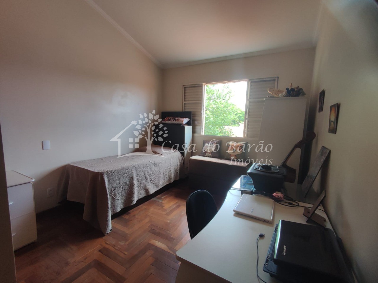 Casa à venda com 3 quartos, 200m² - Foto 19