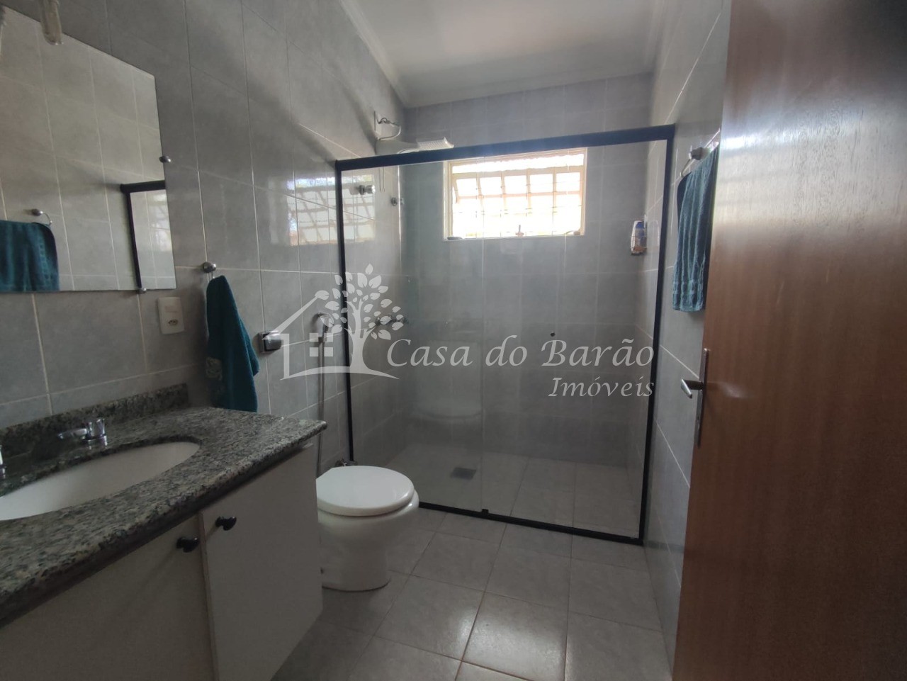 Casa à venda com 3 quartos, 200m² - Foto 25