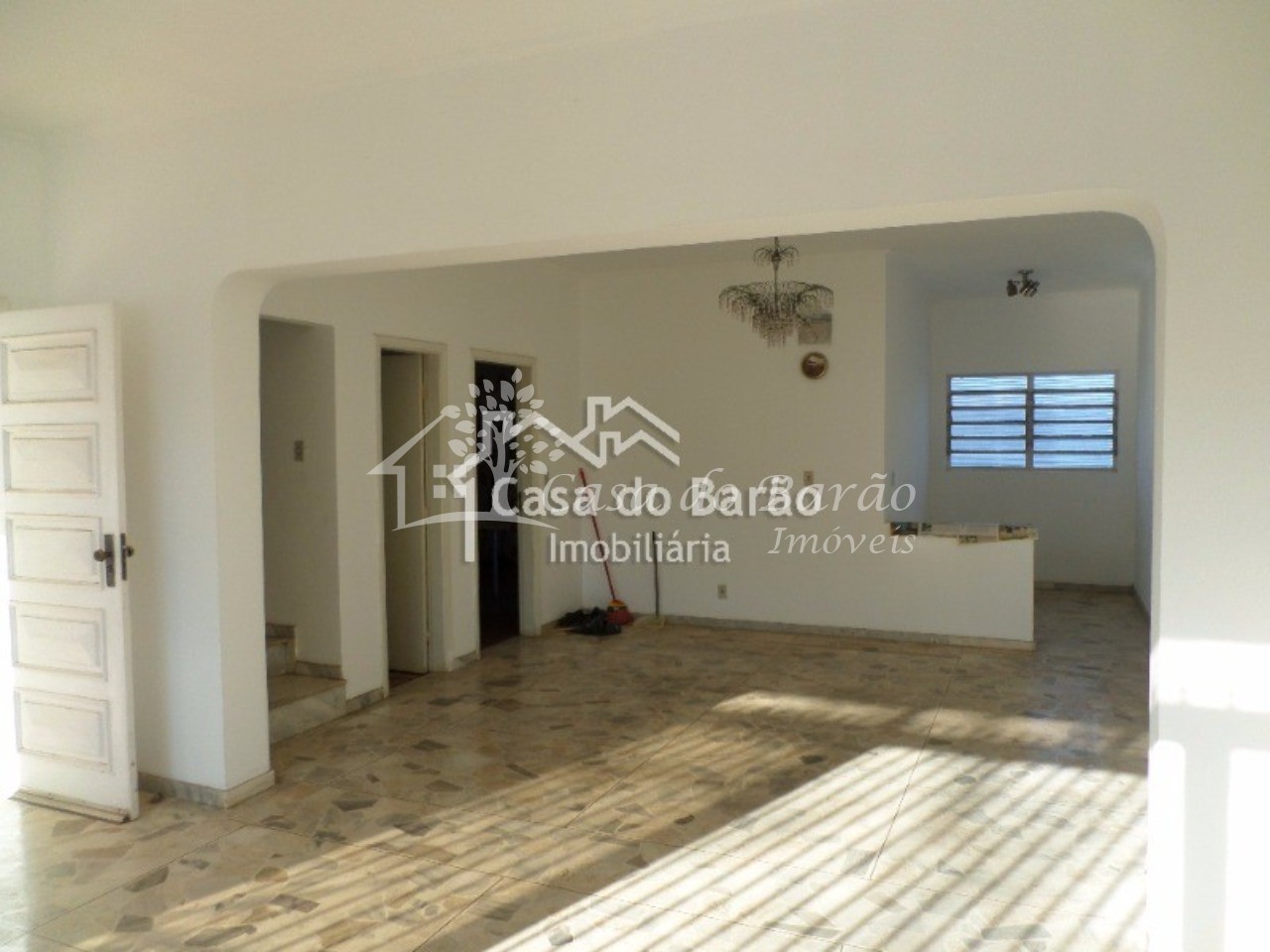 Casa à venda com 3 quartos, 210m² - Foto 21