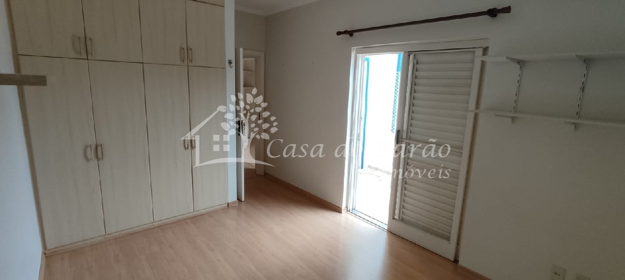 Casa à venda com 3 quartos, 282m² - Foto 12