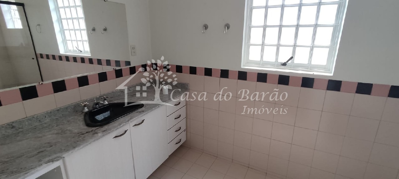 Casa à venda com 3 quartos, 282m² - Foto 10