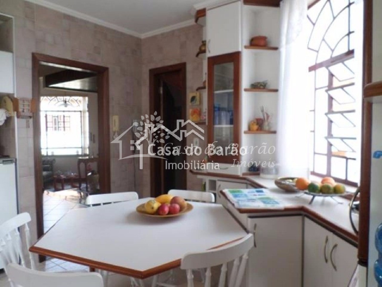 Casa à venda com 3 quartos, 303m² - Foto 12