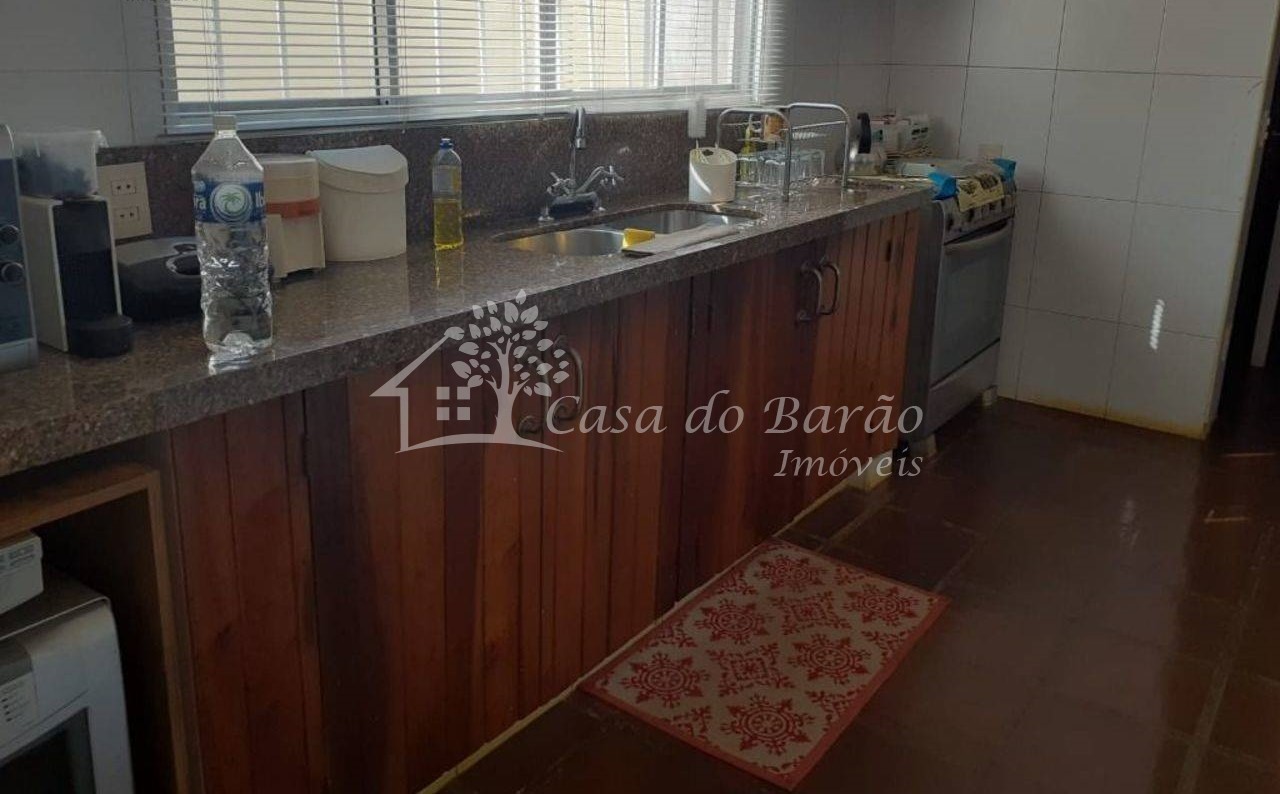 Casa à venda com 3 quartos, 450m² - Foto 22