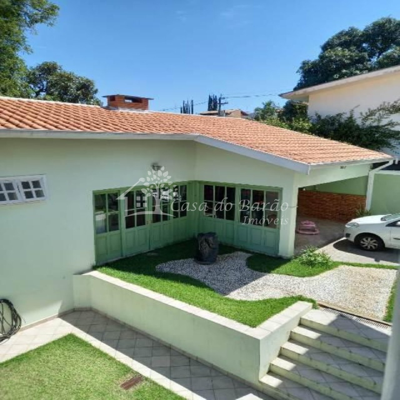 Casa à venda com 3 quartos, 264m² - Foto 5