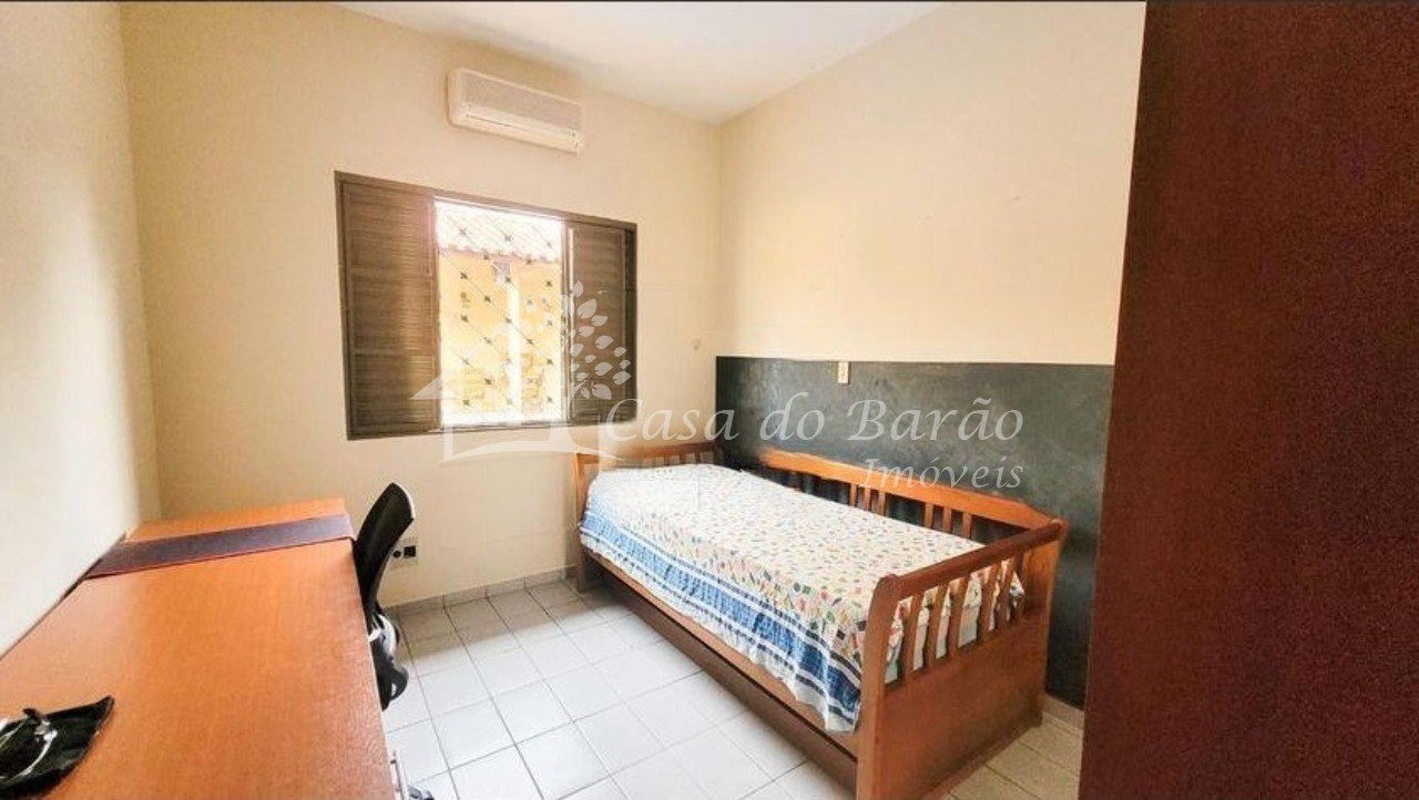 Casa à venda com 3 quartos, 160m² - Foto 4