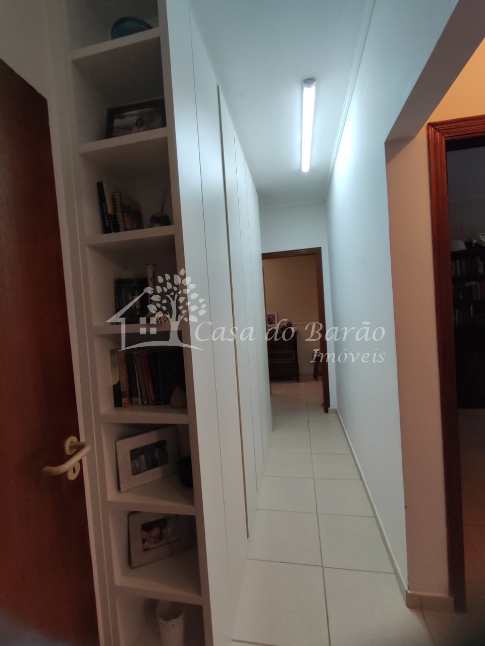 Casa à venda com 3 quartos, 210m² - Foto 20