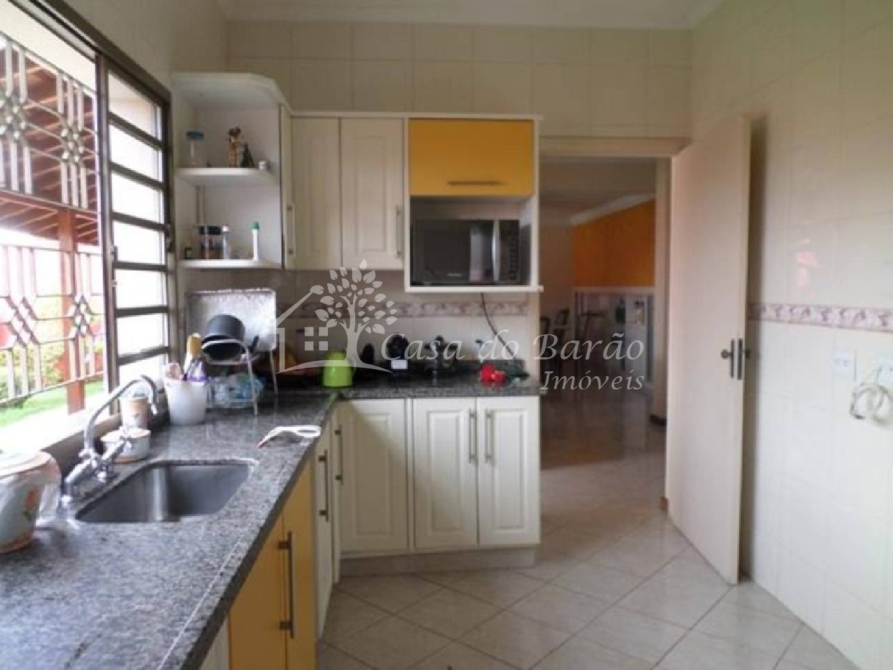 Casa à venda com 3 quartos, 450m² - Foto 15