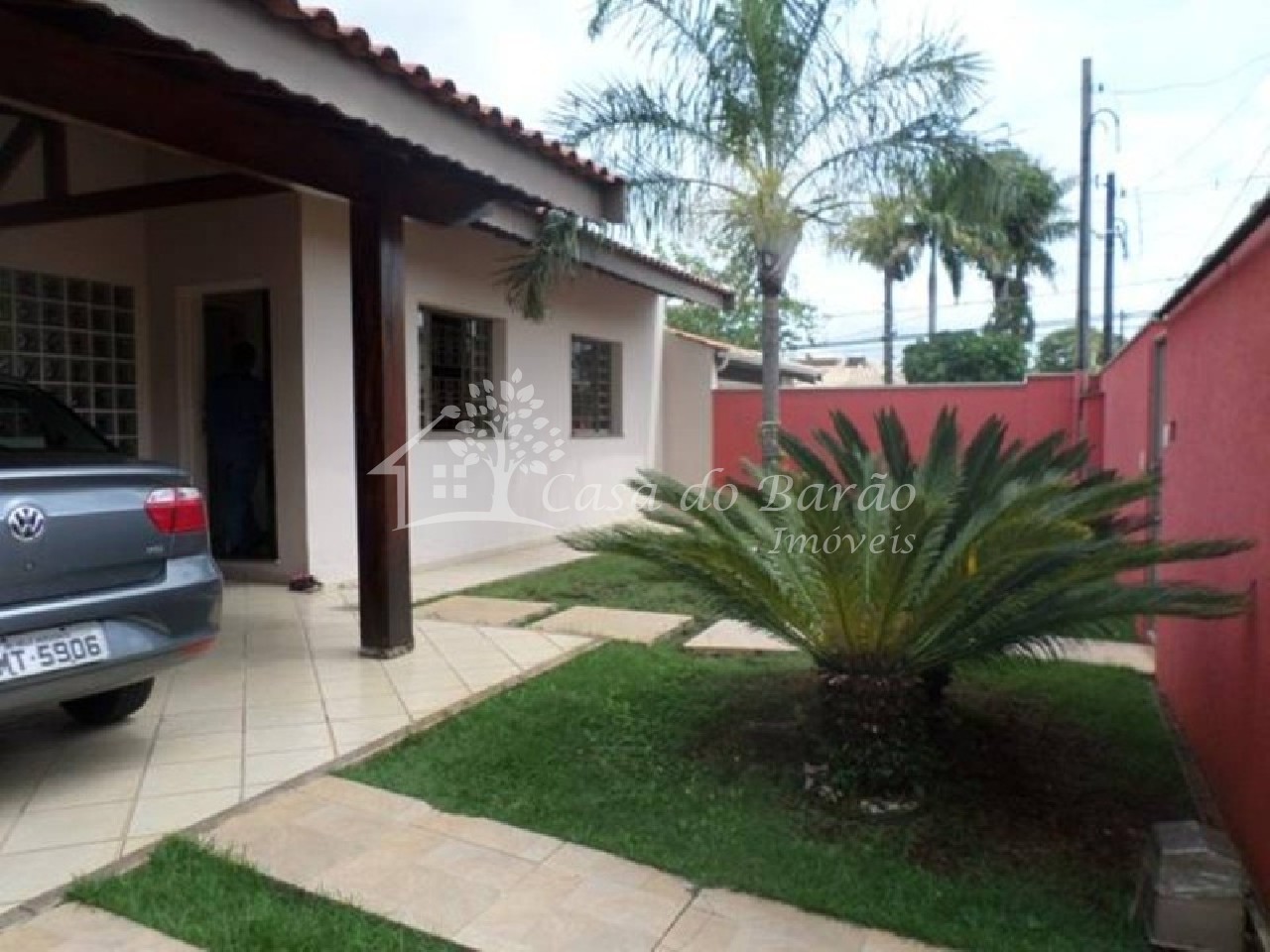 Casa à venda com 3 quartos, 450m² - Foto 2