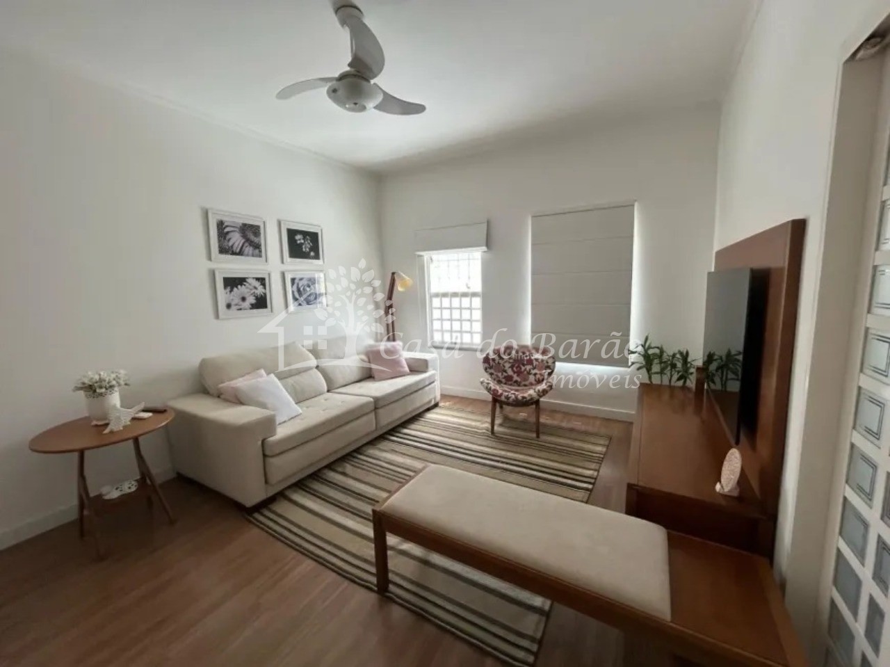 Casa à venda com 3 quartos, 145m² - Foto 2
