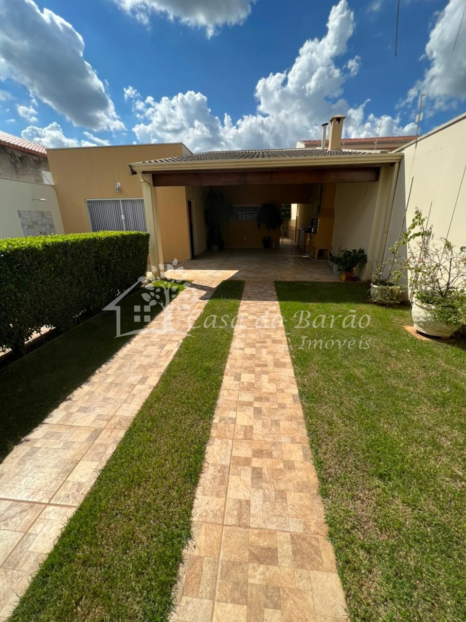 Casa à venda com 3 quartos, 280m² - Foto 11