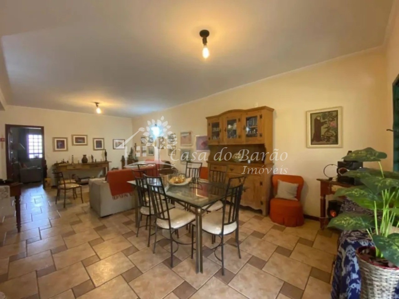 Casa, 3 quartos, 244 m² - Foto 4