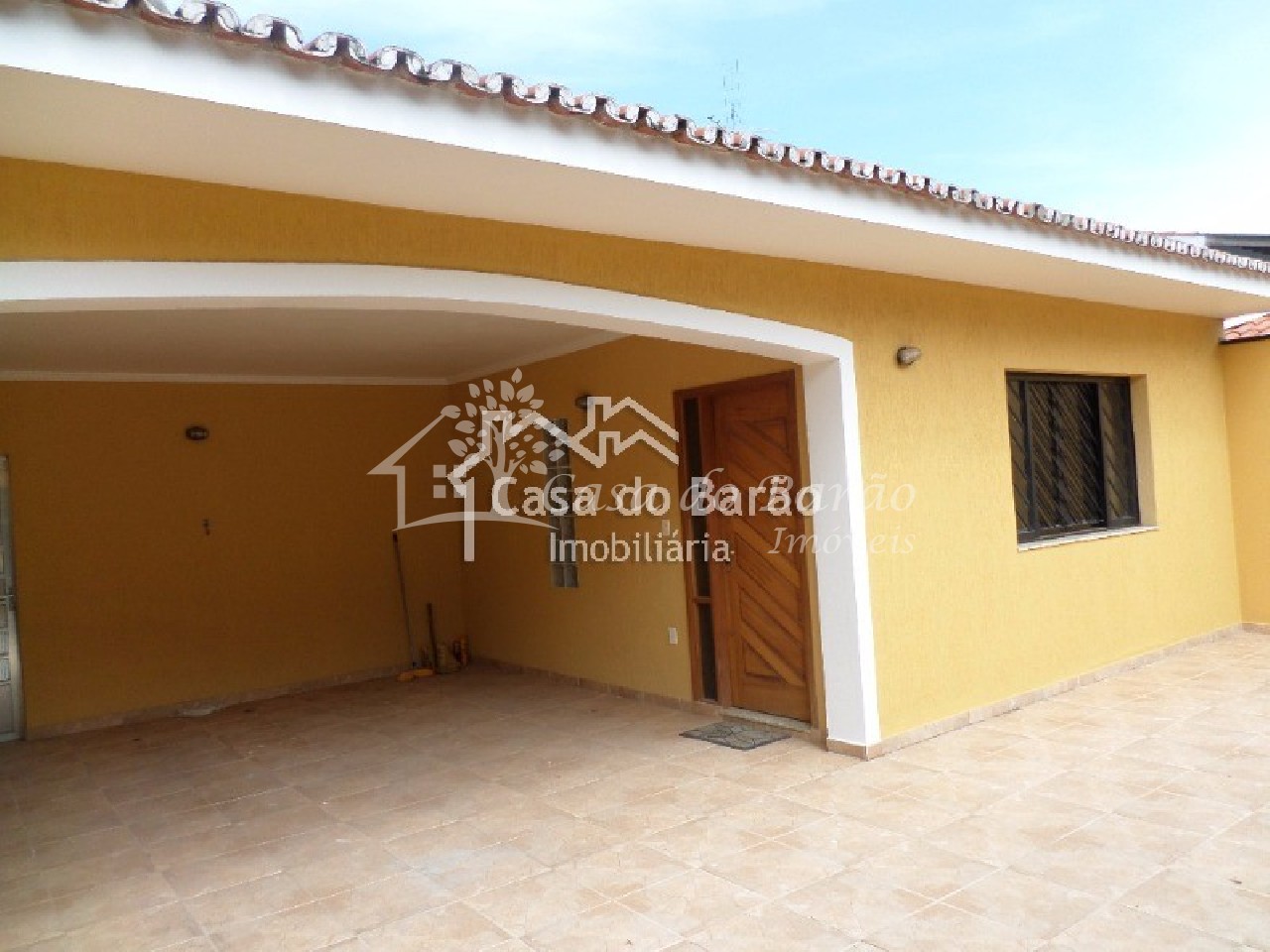 Casa, 3 quartos, 206 m² - Foto 1