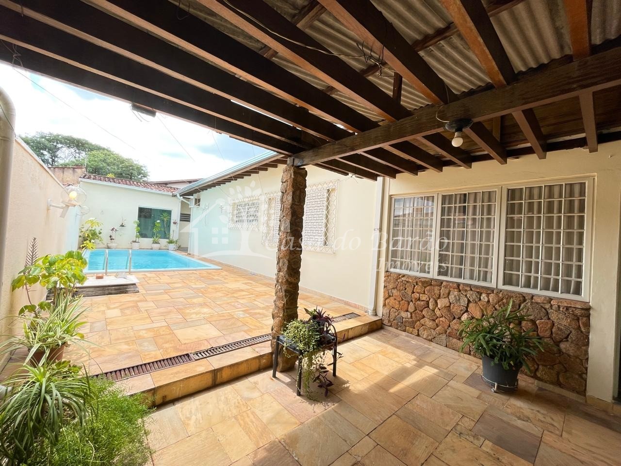 Casa, 3 quartos, 281 m² - Foto 35