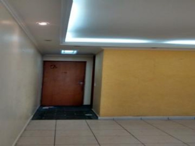 Apartamento para alugar com 3 quartos, 200m² - Foto 10