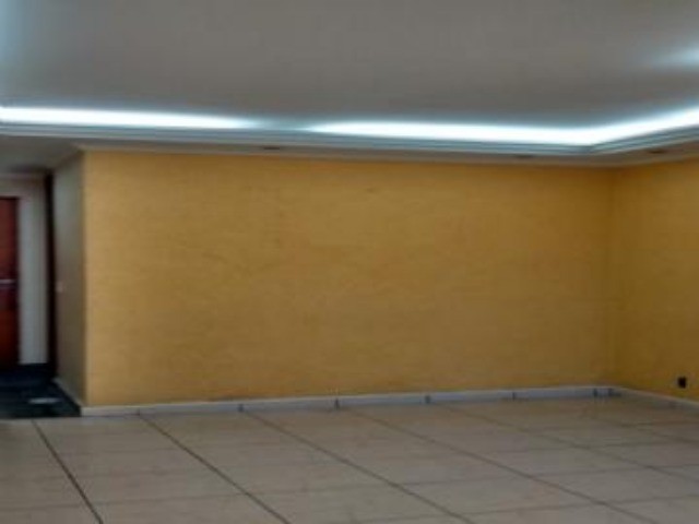 Apartamento para alugar com 3 quartos, 200m² - Foto 18