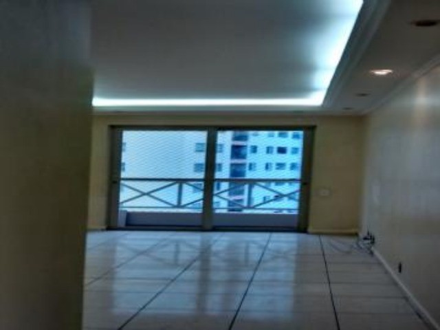 Apartamento para alugar com 3 quartos, 200m² - Foto 26