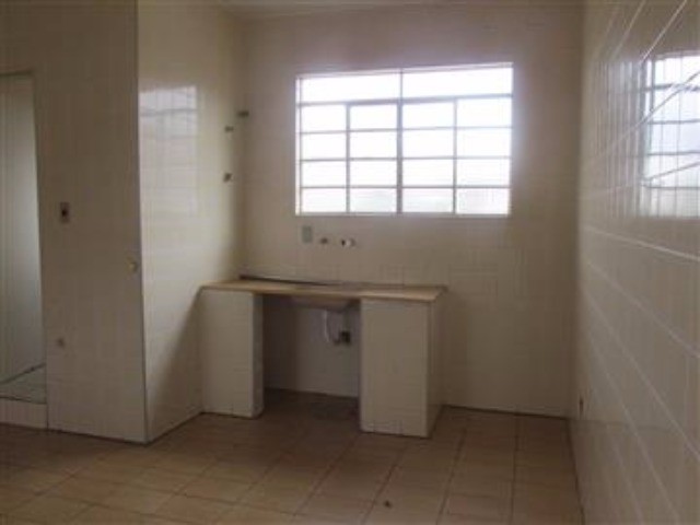 Casa à venda com 1 quarto, 200m² - Foto 17