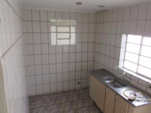 Casa à venda com 1 quarto, 48m² - Foto 3