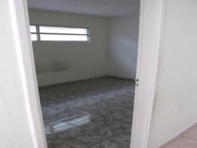 Casa à venda com 1 quarto, 48m² - Foto 12