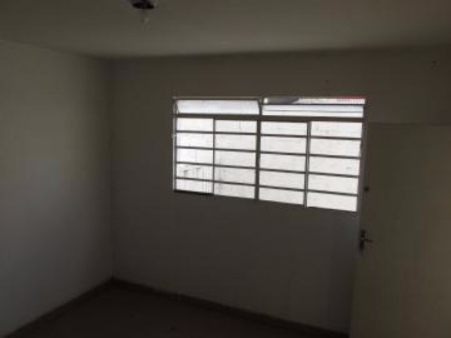 Casa para alugar com 1 quarto, 45m² - Foto 3