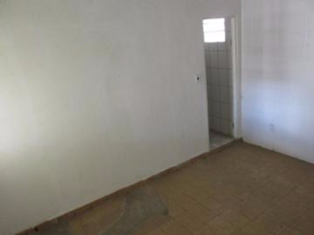 Casa para alugar com 1 quarto, 45m² - Foto 20