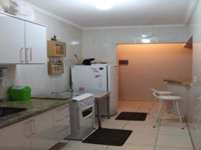 Apartamento à venda com 1 quarto, 50m² - Foto 2